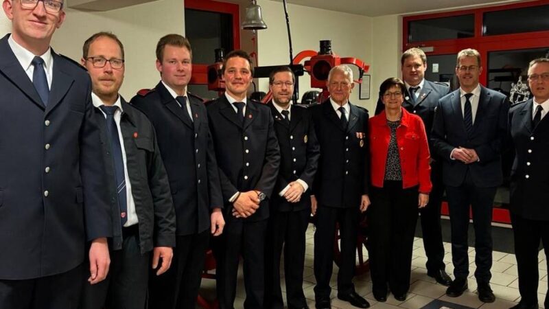 Feuerwehr in Rees-Bienen: Ehrungen beim Löschzug Rees-Bienen