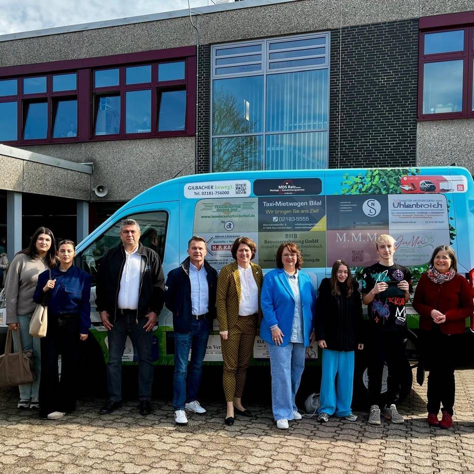 Mobilität für Schüler in Grevenbroich: Neuer Schulbus ermöglicht Schülern Ausflüge ins „Grüne Klassenzimmer“