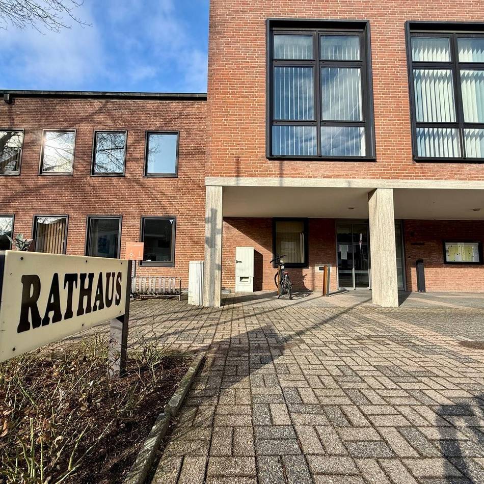 Etat mit Millionen-Minus: Breite Mehrheit beschließt den Uedemer Haushalt für 2026