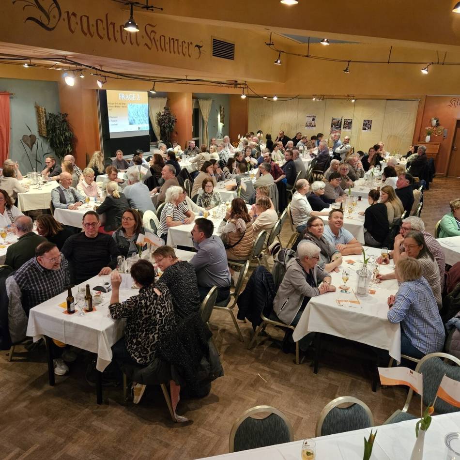 Ratespiel in den Gelderner Lindenstuben: Nur Gewinner beim Kneipenquiz der Kolpingsfamilie