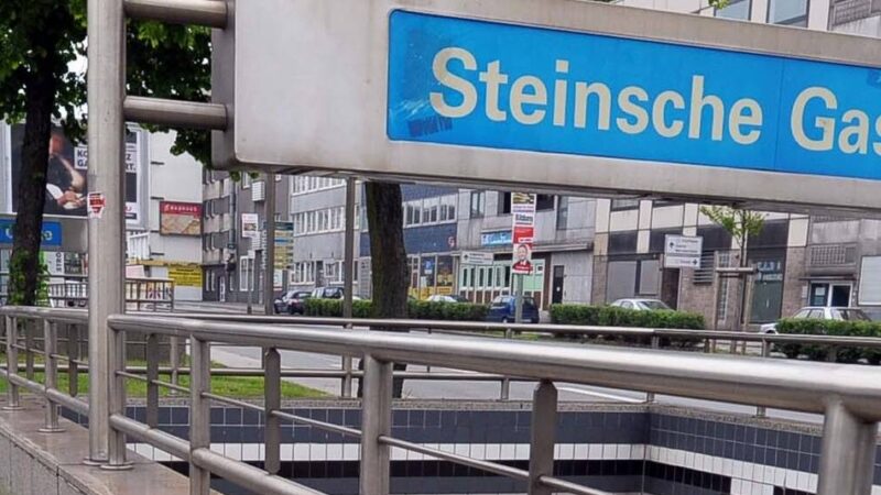 Dauerbaustelle in Duisburg: „Demo mit Party“: Aktion auf dem Friedrich-Wilhelm-Platz