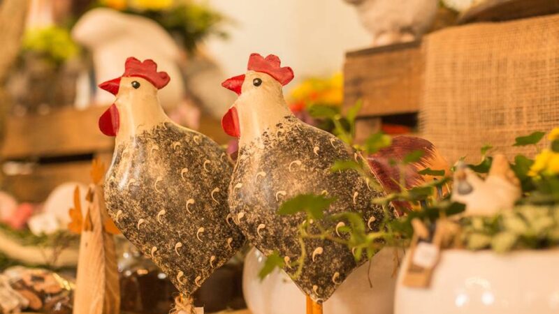 Handarbeiten in Kleve: So wird der Frühlingsmarkt im Café im Gärtchen in Keeken