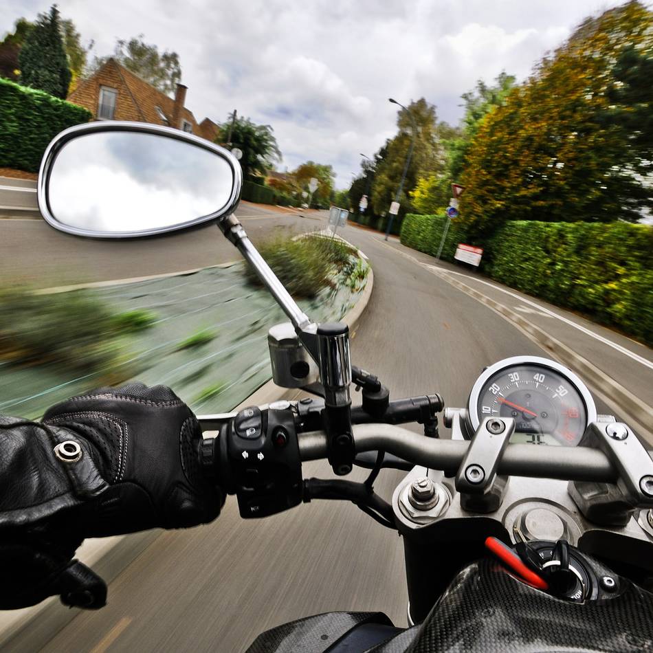 Neue Motorradsaison im Bergischen Land: Private Unfallversicherung ist wesentlich billiger