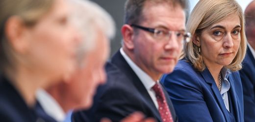 Krankenkassen: Ende der Gratisversicherung für Ehepartner – aber Koalition plant Ausnahmen