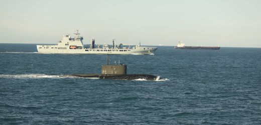 Großbritannien: Russische U-Boote sollen laut John Healey im Nordatlantik getrackt worden sein