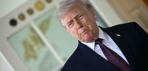 Donald Trump postet schon wieder Bild mit Jesus