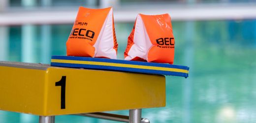 Konstanz: Gericht mildert Strafen nach Tod eines Schülers im Schwimmunterricht