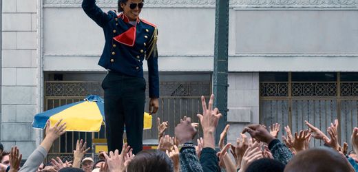 »Michael«: Film über Michael Jackson legt Rekord-Start im Kino hin