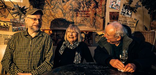 Kneipensterben in Deutschland: Zu Dir oder zum Bier?