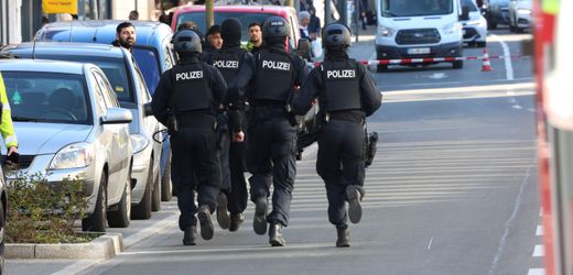 Solingen: Polizei offenbar wegen Messerangriffs im Großeinsatz