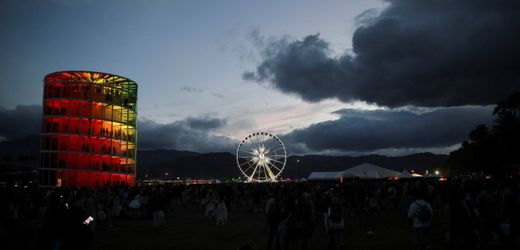 Coachella: Influencer und Stars ernten Kritik für Festivalbesuch