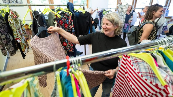 Kleidertauschpartys im Kreis Mettmann: Nachhaltige Mode für Frühjahr und Sommer