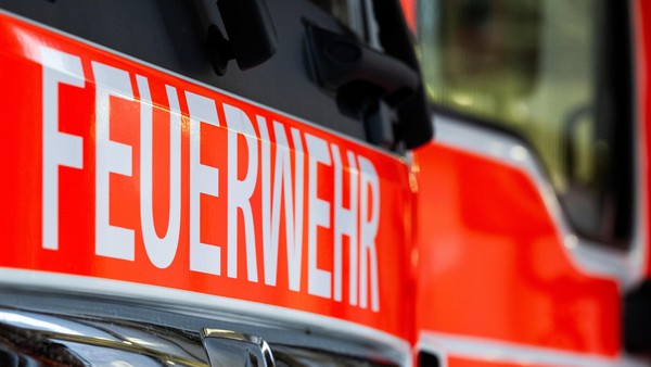 Feuer in Hochhaus in Velbert: Polizei ermittelt wegen fahrlässiger Brandstiftung