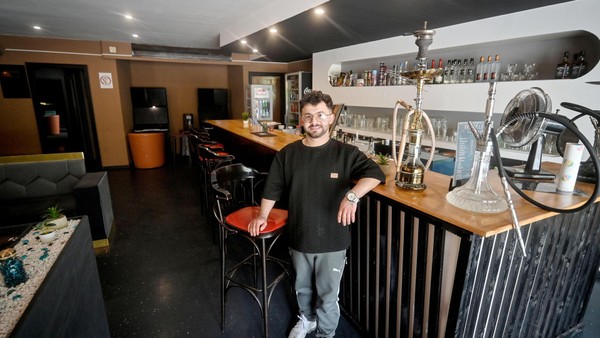 „Die Leute sollen hier feiern, sich treffen“: Velberts neue Bar in Neviges