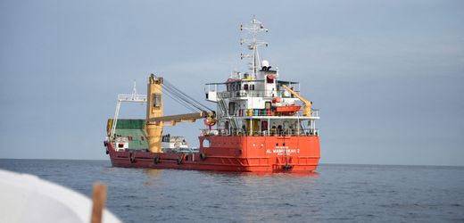 Iran droht mit Schließung der Straße von Hormus – Trump mit einem Ende der Waffenruhe