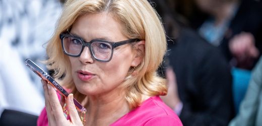 Julia Klöckner ist Opfer des Signal-Hacks