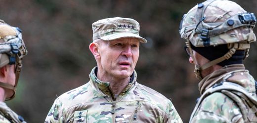 Pete Hegseth: US-Verteidigungsminister wirft Heereschef Randy George raus