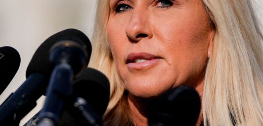 Donald Trump: MAGA-Akteurinnen äußern Zweifel an Echtheit des Attentats im US-Wahlkampf