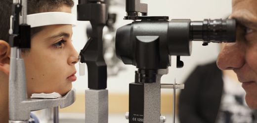 Breakthrough Prize 2026: Erfinder einer Gentherapie gegen Blindheit erhalten »Wissenschafts-Oscar«