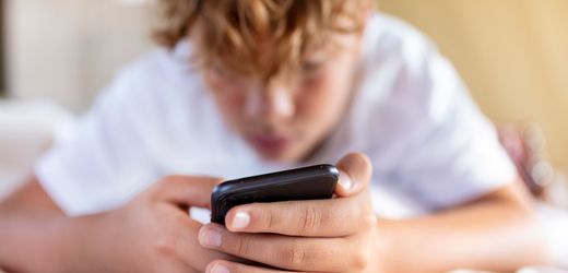 Social-Media-Sucht: »Ich war kein Mensch mehr. Ich war nur eine Hülle«