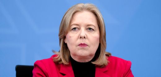 Bärbel Bas stellt sich in Rentendebatte gegen Friedrich Merz