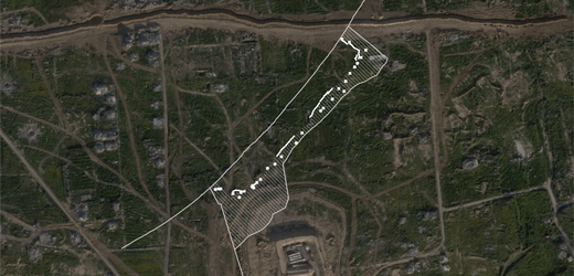 Israel-Gaza-Krieg: Satellitenbilder zeigen Erdwälle und Militärlager