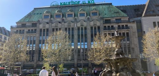 Düsseldorf: Unbekannte brechen in Galeria-Kaufhaus an der »Kö« ein und stehlen Schmuck