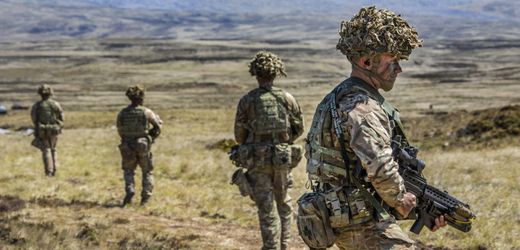 Falkland-Inseln: Großbritannien bekräftigt Anspruch, Argentinien ist erzürnt