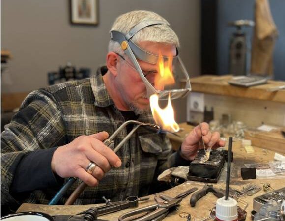 Hückeswagener Altstadtporträts – Marcel Rehn, Goldschmied: Vom Rohstoff zum wahren Schmuckstück