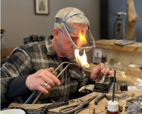 Hückeswagener Altstadtporträts – Marcel Rehn, Goldschmied: Vom Rohstoff zum wahren Schmuckstück