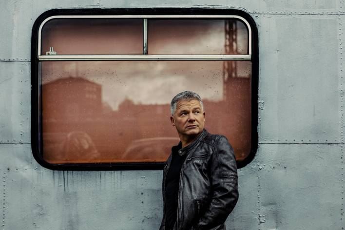 Am 22. April: Thriller-Autor
Winkelmann 
im Medienzentrum