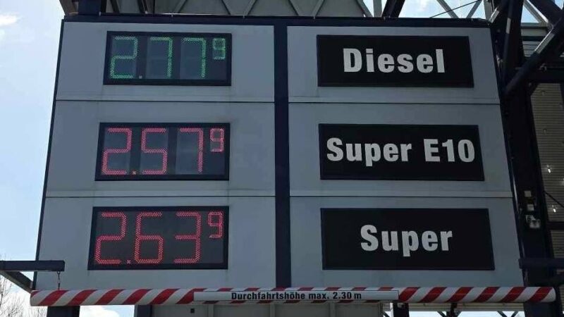 Tanken in Krefeld: „Wirklich Spritpreise checken tu ich aber trotzdem nicht“