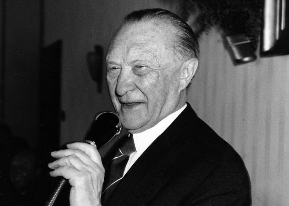 Zentralbibliothek in Mönchengladbach: Vortrag zur Konrad Adenauer – und seiner Arbeit in NRW
