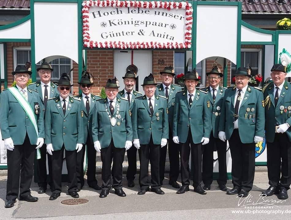 Heimatreporter im Grenzland: Jubiläum der Grünen Jäger und Englisch lernen mit Walk & Talk