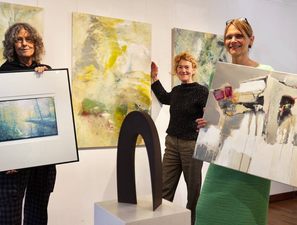 Neue Ausstellung in Leverkusen: „Gezeiten“ am Hitdorfer Rheinufer