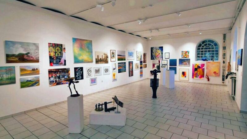 Kultur in Hilden: Frühjahrsausstellung lockt ins Haus Hildener Künstler