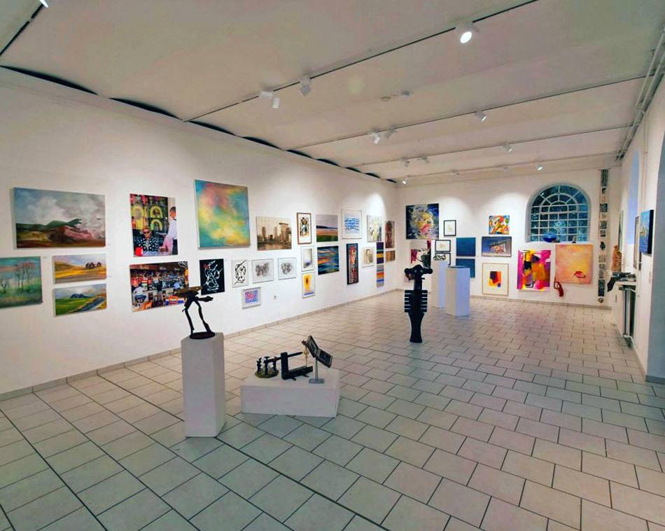 Kultur in Hilden: Frühjahrsausstellung lockt ins Haus Hildener Künstler