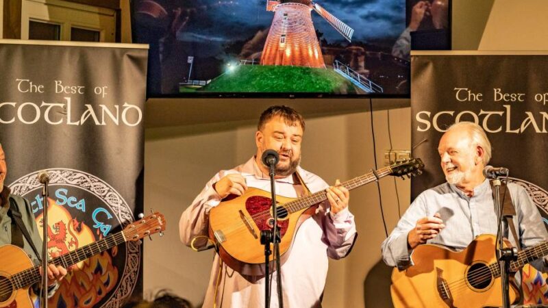 Konzert mit dem Trio North Sea Gas: Am Samstag gibt es Scottish-Folk im Alpsrayer To Hoop