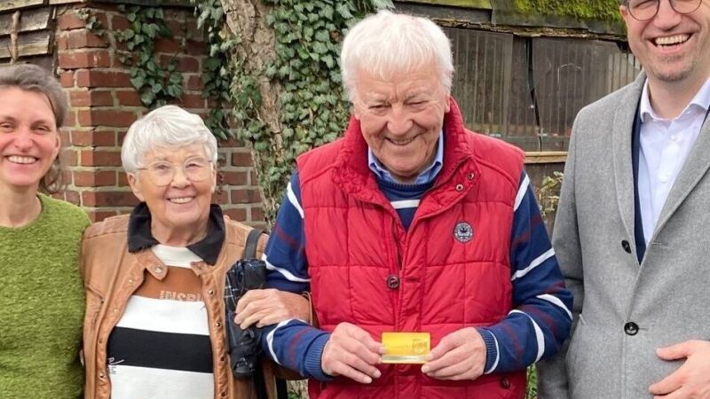 Ehrenamt in Nettetal: Stadt zeichnet engagierte Bürger mit Ehrenamtskarte aus