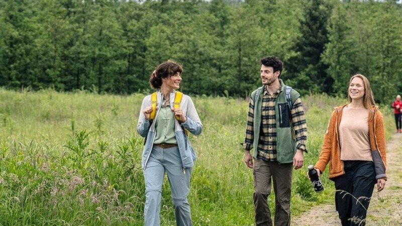 Kreis Mettmann: Wanderwoche lockt mit Kräutertouren und Waldbaden