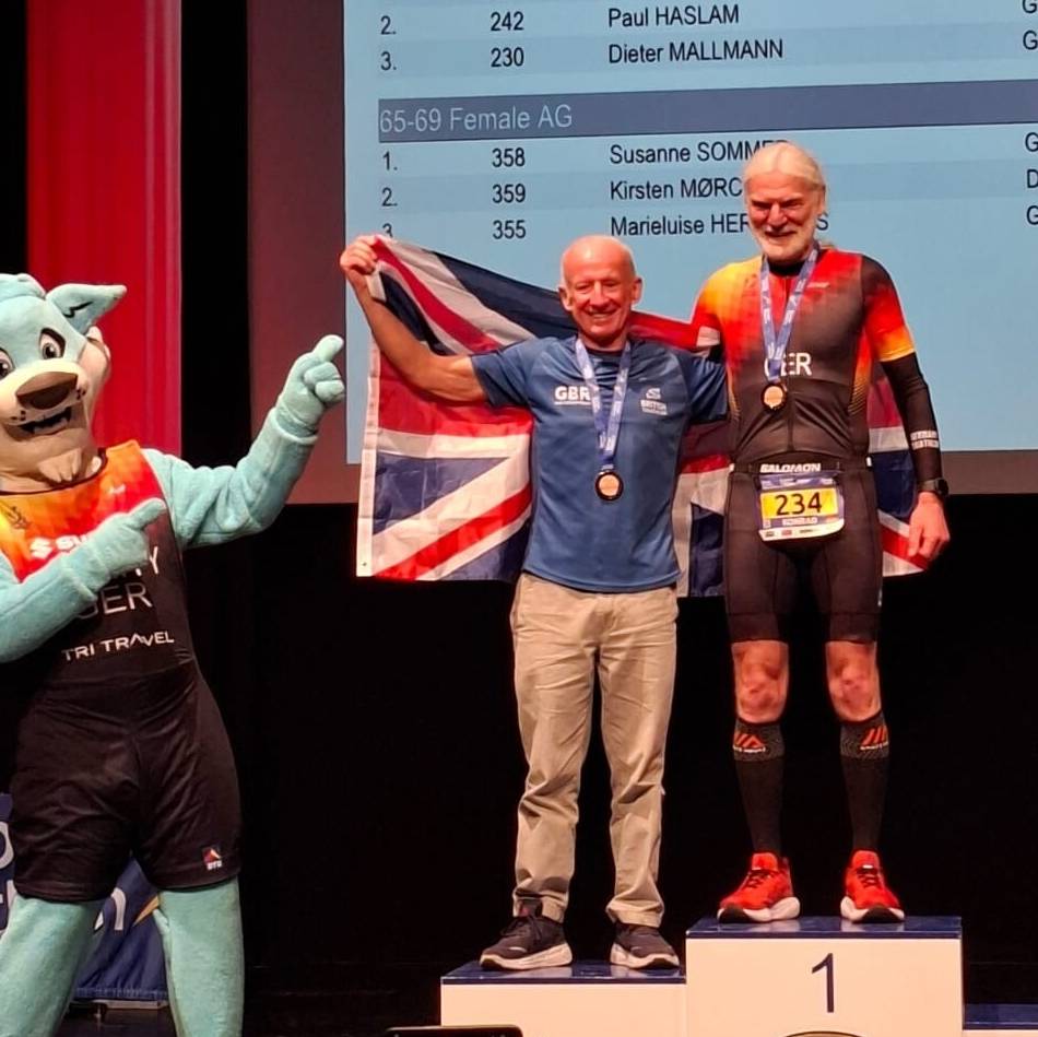 In der AK65 beim Alsdorfer Powerman: Konrad Schürmert wird Duathlon-Europameister