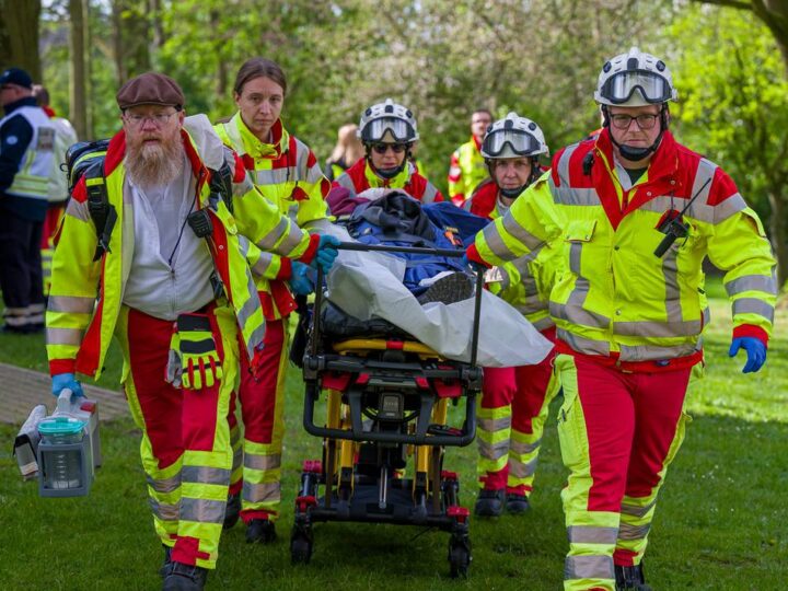 Großübung in Kalkar: 200 Einsatzkräfte proben für Katastrophenfall am Wisseler See