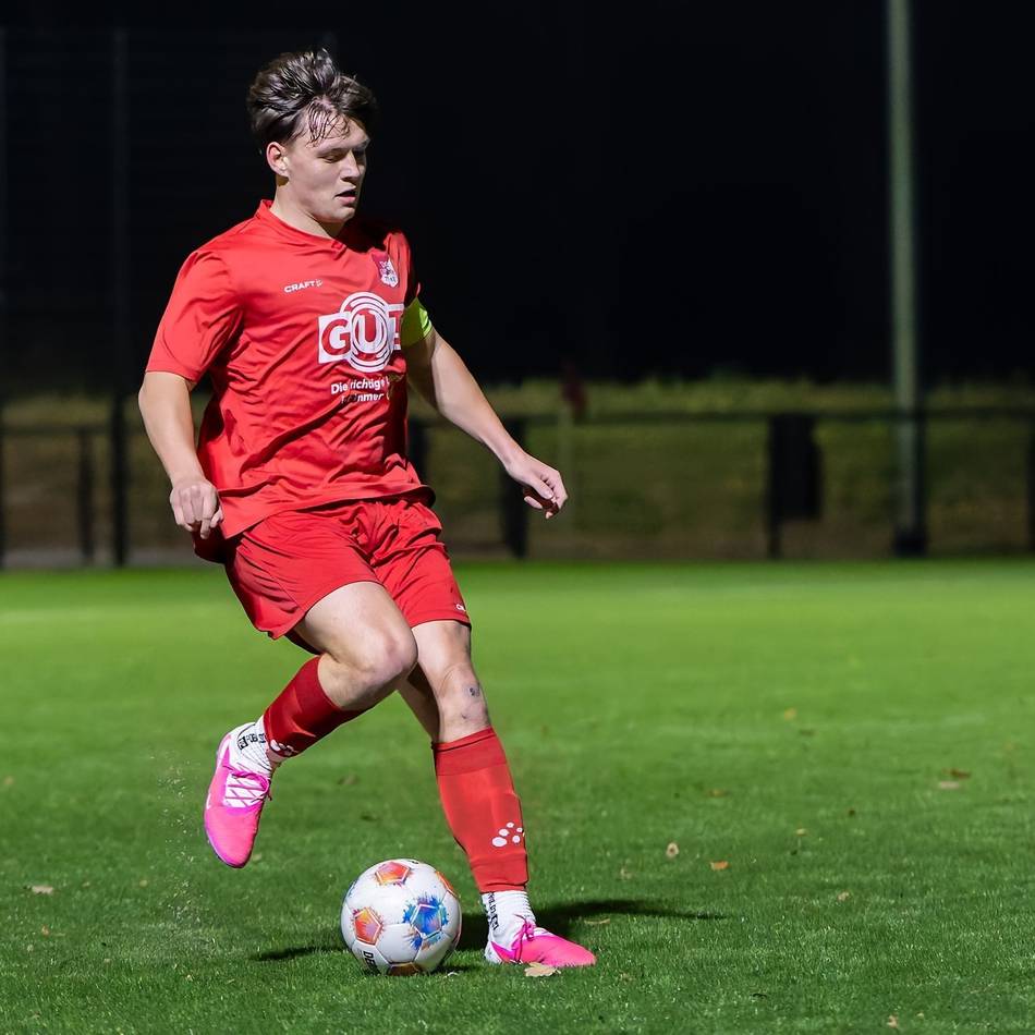 Kantersieg im Spitzenspiel: TuS Borth lässt Rekordserien-Traum vom MSV platzen