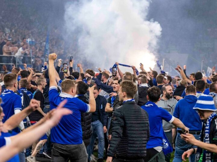 Heimspiel gegen Fortuna: Deshalb soll es bei einem Schalker Aufstieg keinen Platzsturm geben
