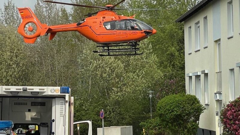 Einsatz in Mettmann: Warum ein Rettungshubschrauber mitten in Mettmann landen musste
