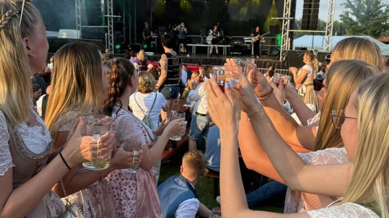 „Fetzentaler“ treten auf: FZX veranstaltet wieder eine Sommer-Wiesn an der Xantener Südsee