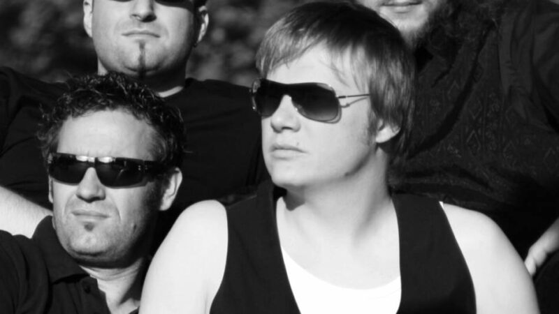 „Exited“ tritt in Hückeswagen auf: Die große Depeche-Mode-Tribute-Nacht im Kultur-Haus Zach