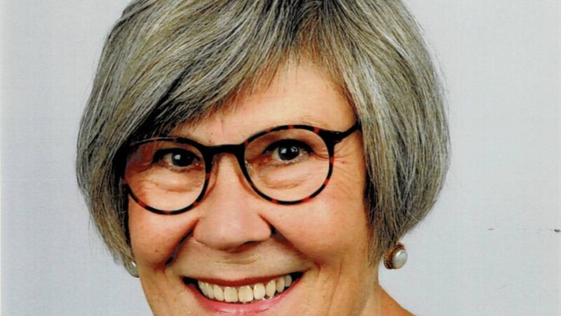 Museum Abtsküche: Zwischen Ironie und Kaffeetasse: Eva Beyll liest Tucholsky