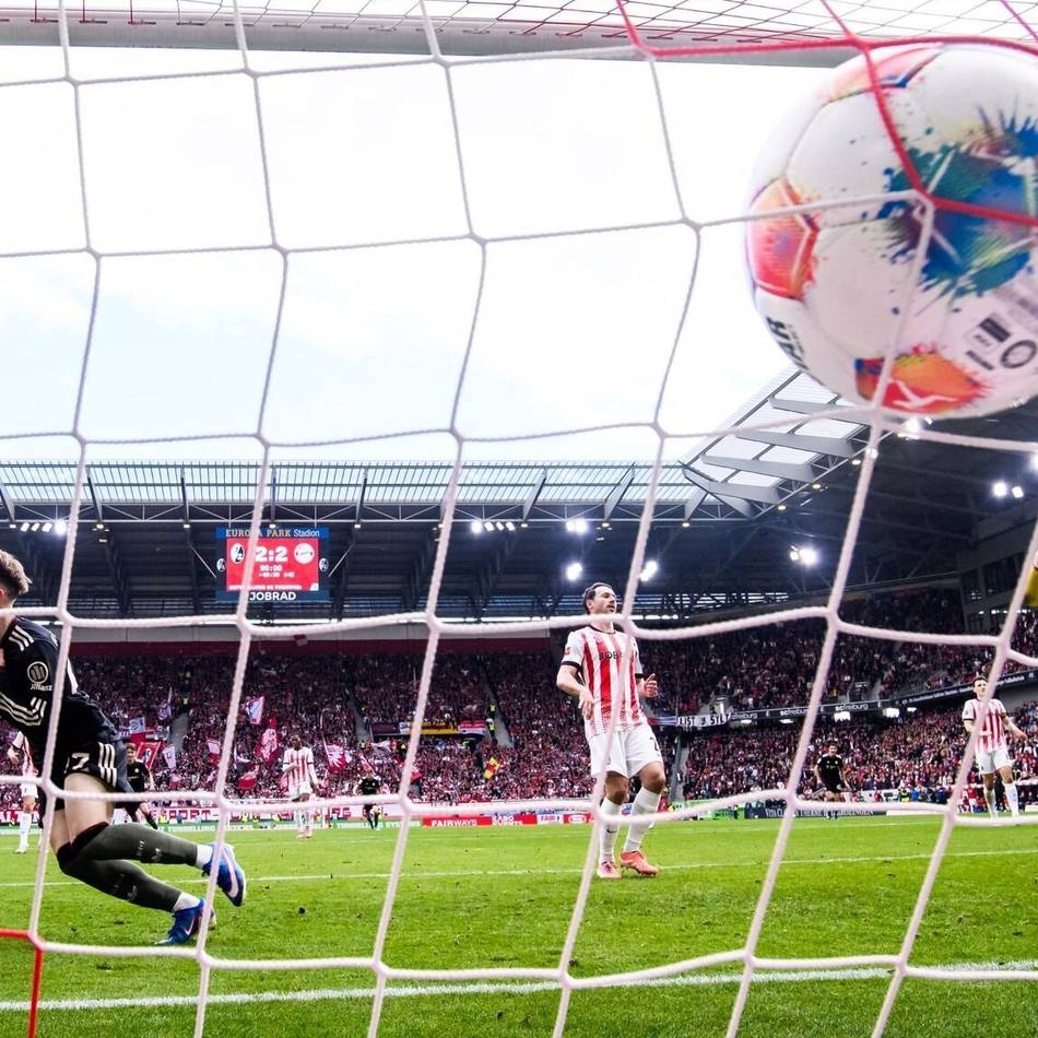 Bundesliga kompakt: 100. Tor für die Bayern und Last-Minute-Sieg in Freiburg – Mainz klettert weiter