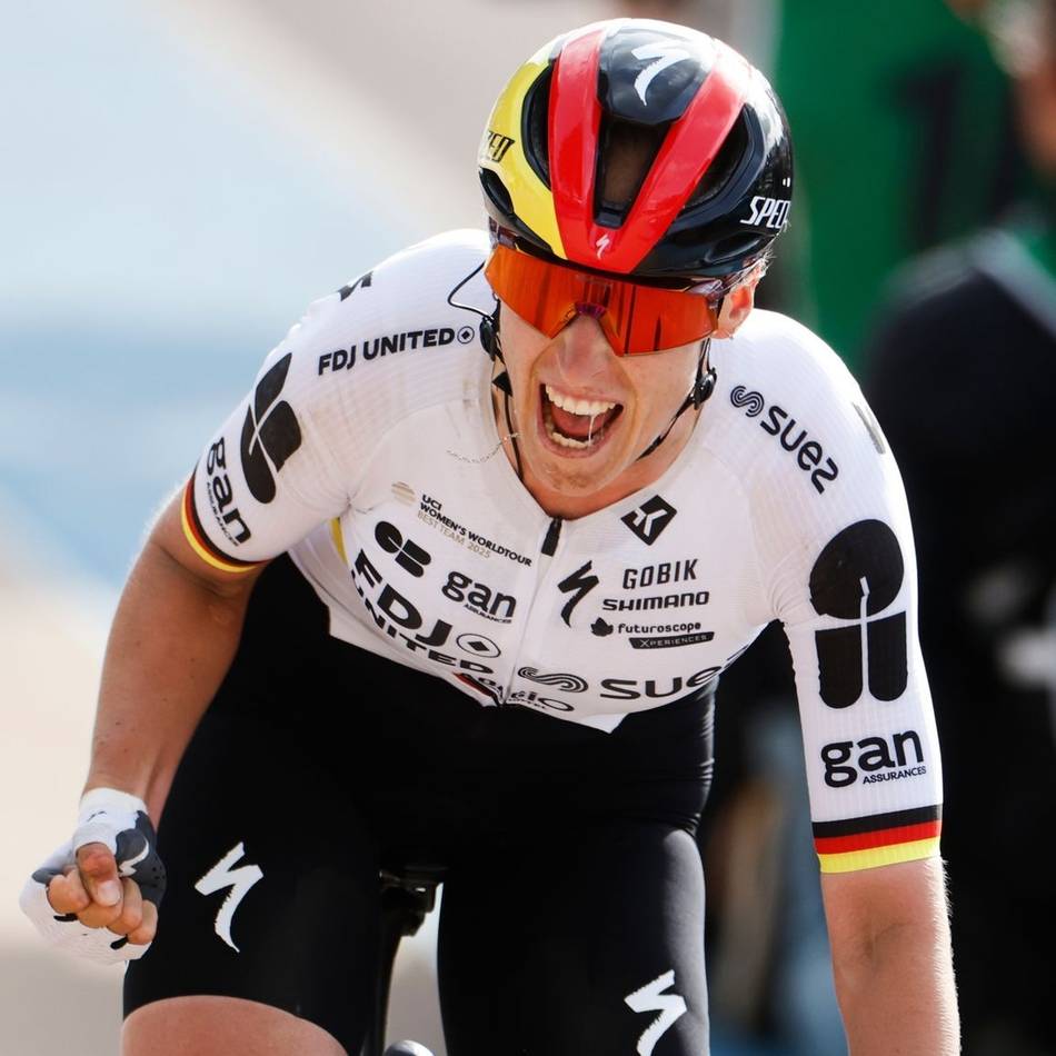 Sensationeller Triumph: „Ein Traum“ – deutsche Meisterin Koch gewinnt Paris-Roubaix
